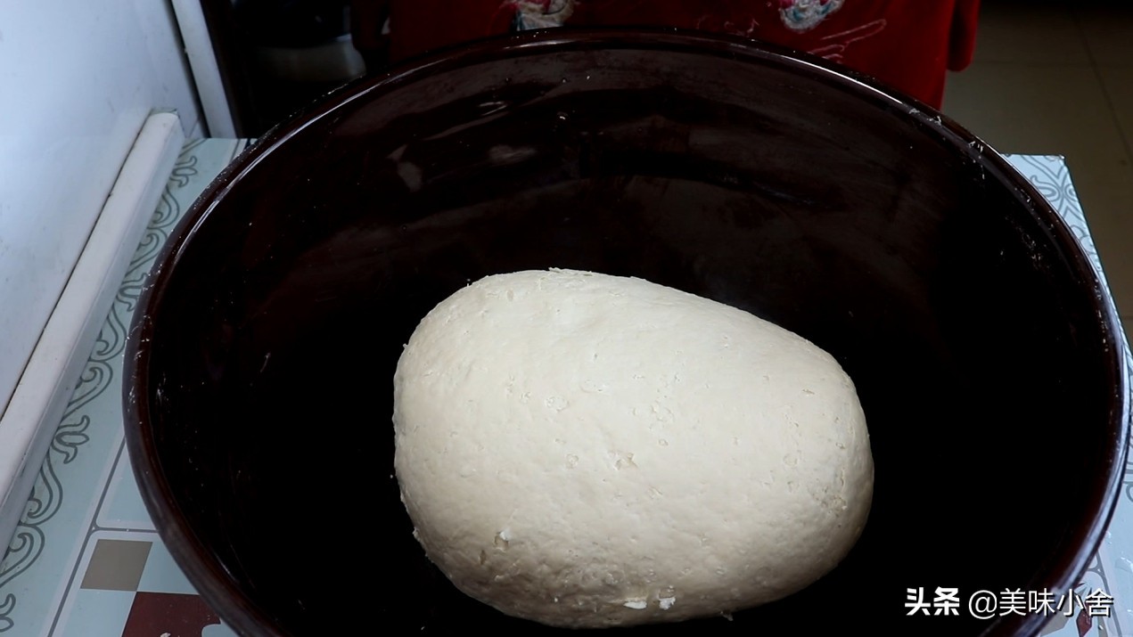 怎么蒸包子不塌陷不回缩,韭菜蒸包子不塌陷不回缩的好方法