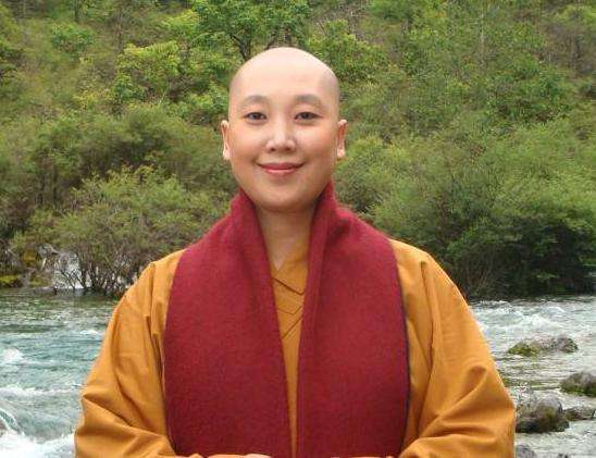 “苦海无涯，回头是岸”，2次被小三，李娜比你想象的更惨