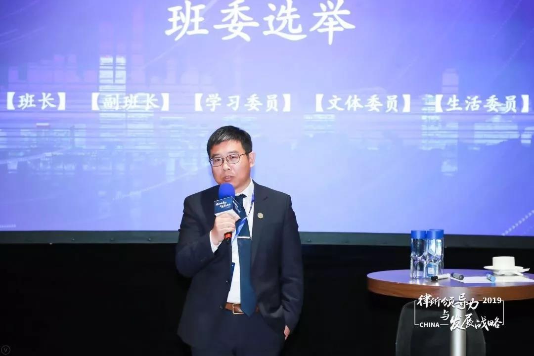 律师怎么一步步成长,律师从此走上了人生巅峰