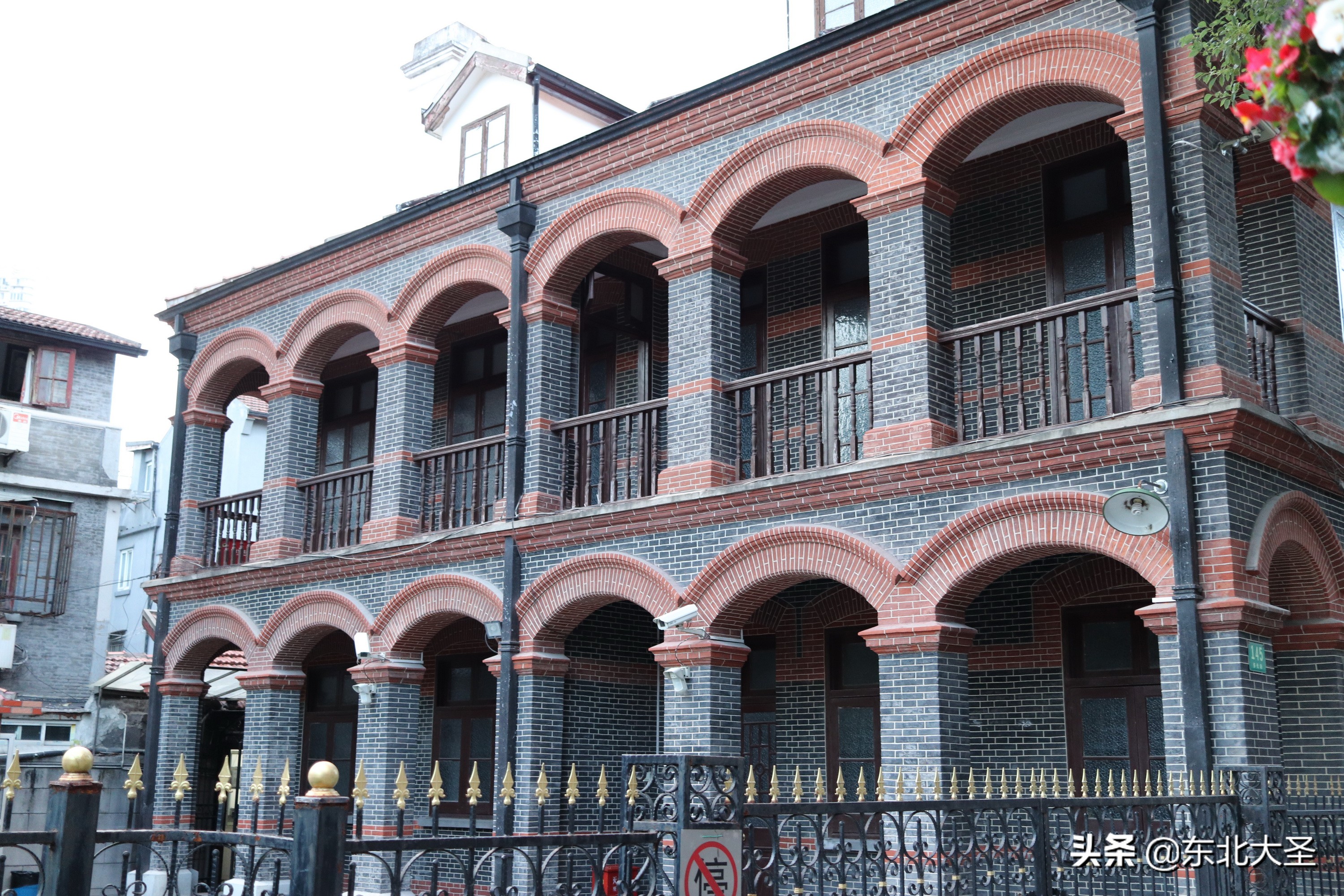 西湖迪士尼自由行攻略,上海南京杭州5日游攻略迪士尼