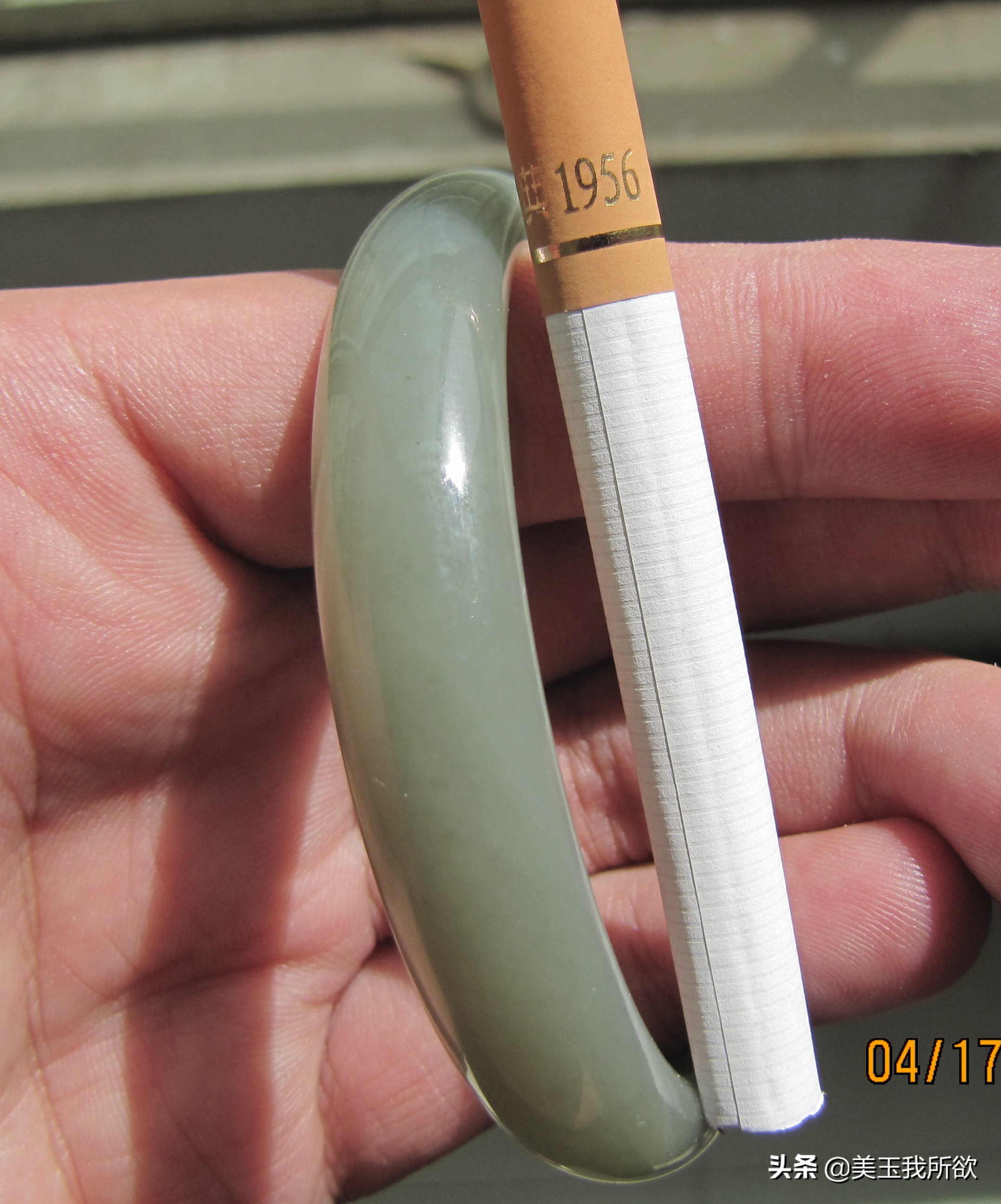 和田玉碧玉多色的手镯图片,和田玉手镯青玉图片