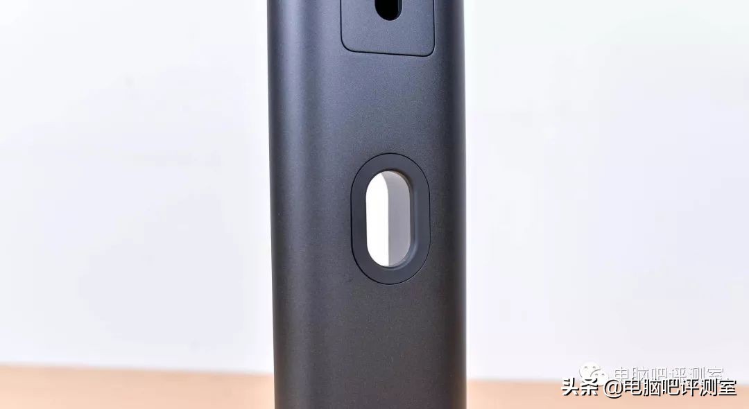 用了两年的小米34寸曲面显示器,小米34寸曲面显示器漏光严重