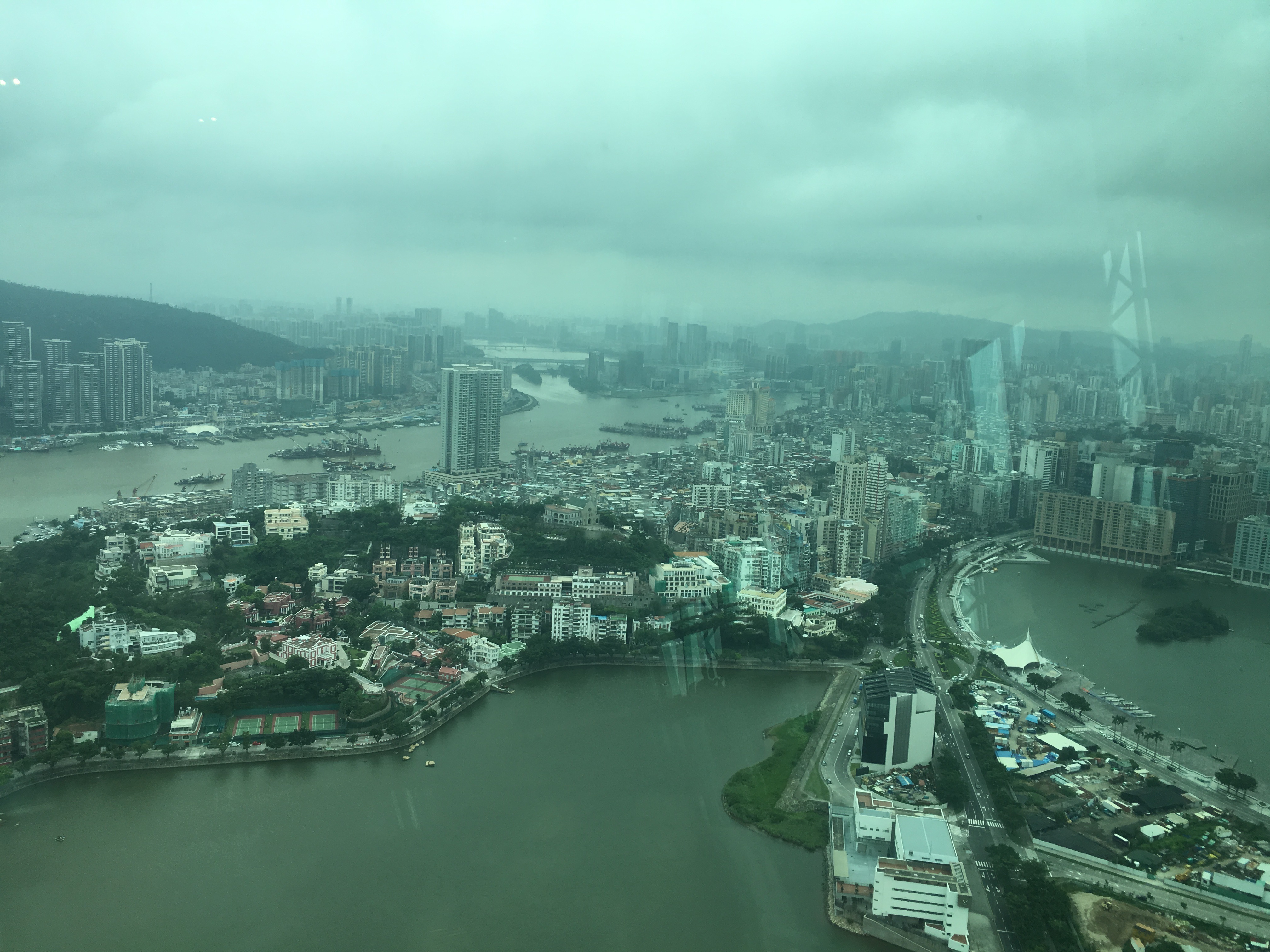 澳门蹦极塔空中漫步,澳门塔蹦极233米需要多长时间