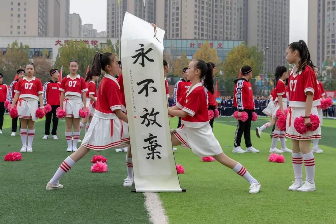 重庆一中与巴蜀中学哪个好,重庆一中全校前十名