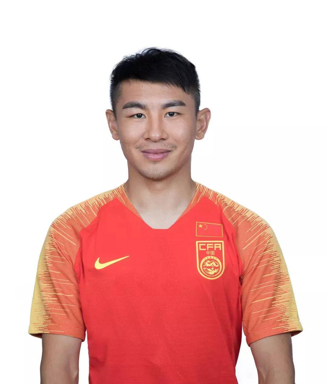 过去十年国足经历了多少位主帅,2010年国足主教练