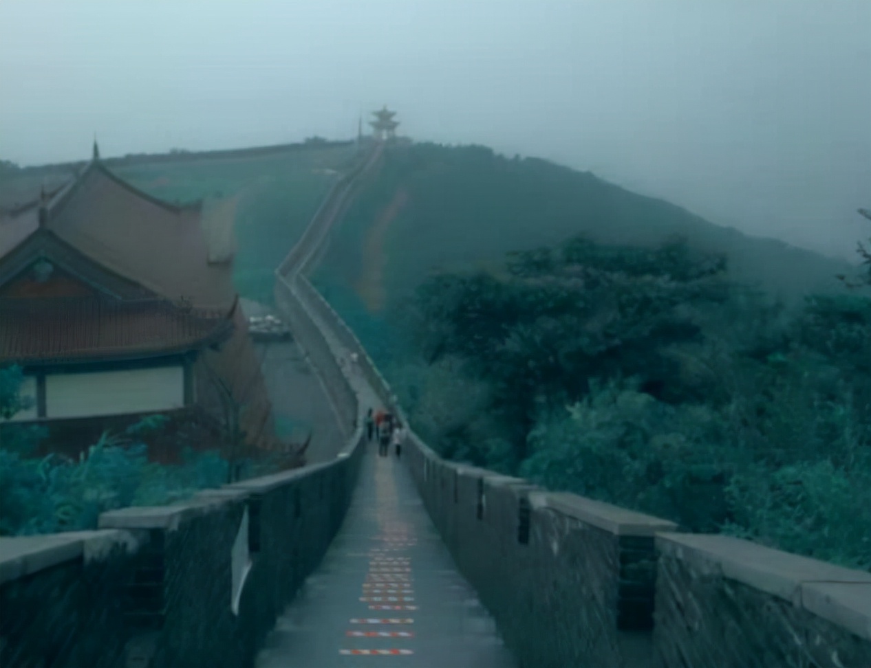 关于登高望远山水的古诗名句,登高望远原创诗词