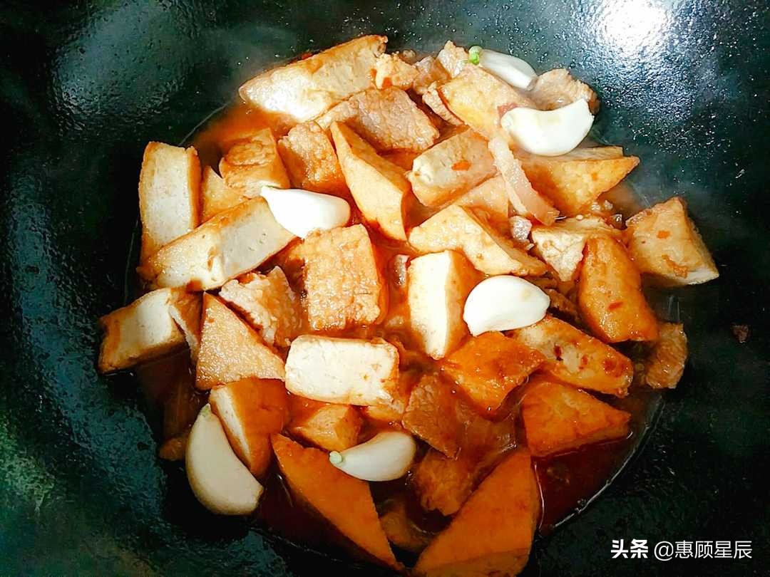 什么咸菜炖豆腐最好吃,正宗咸菜炖豆腐