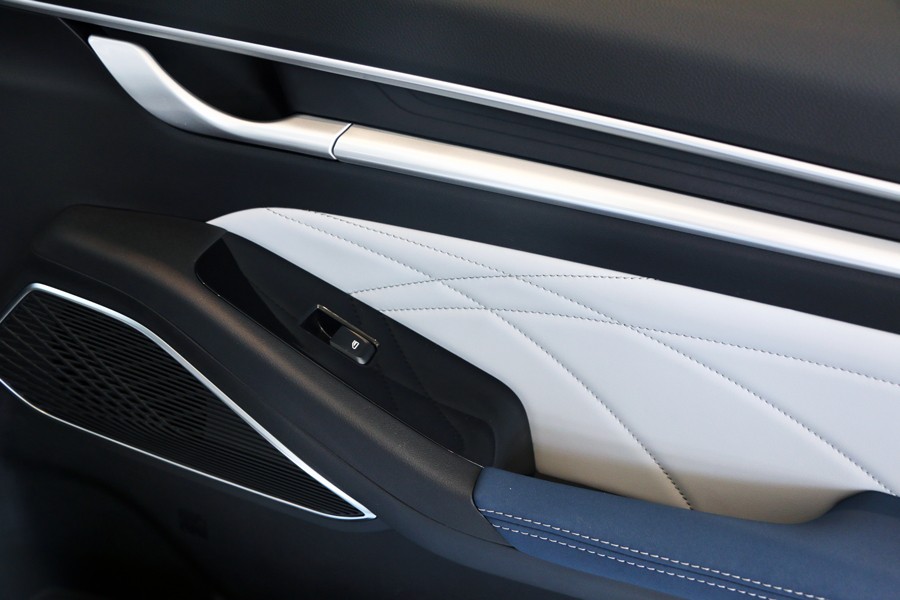 吉利帝豪第四代盘山路体验,吉利帝豪ev500