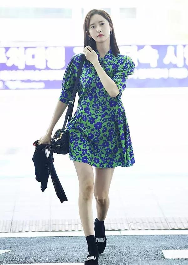 林允儿在韩国出道的视频,林允儿最近在中国出席的活动