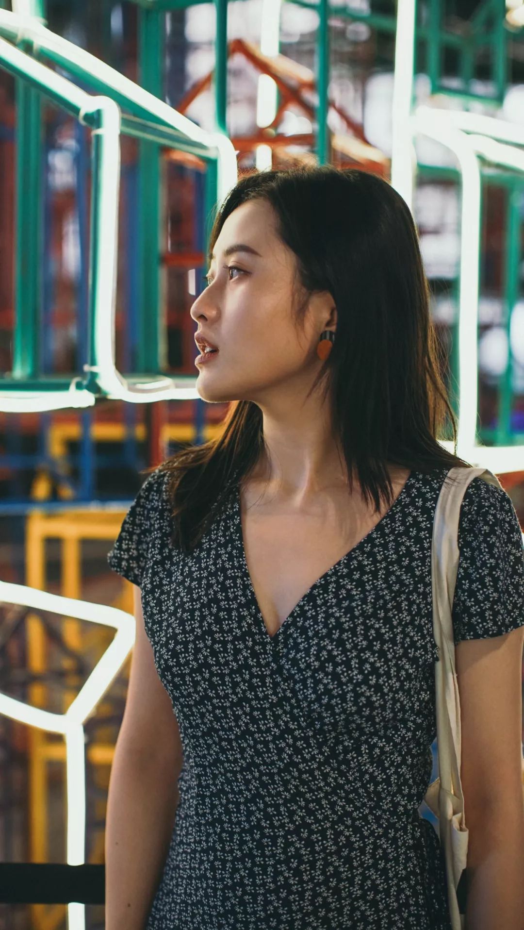 最近两个月被问得最多的衣服鞋子耳环