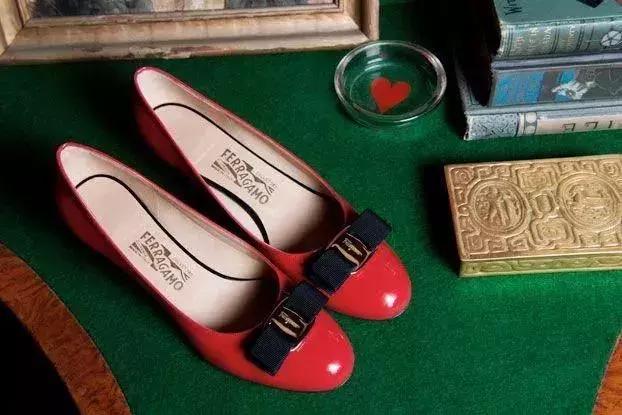 100块高跟鞋和125块高跟鞋,100块和1000块的鞋子区别