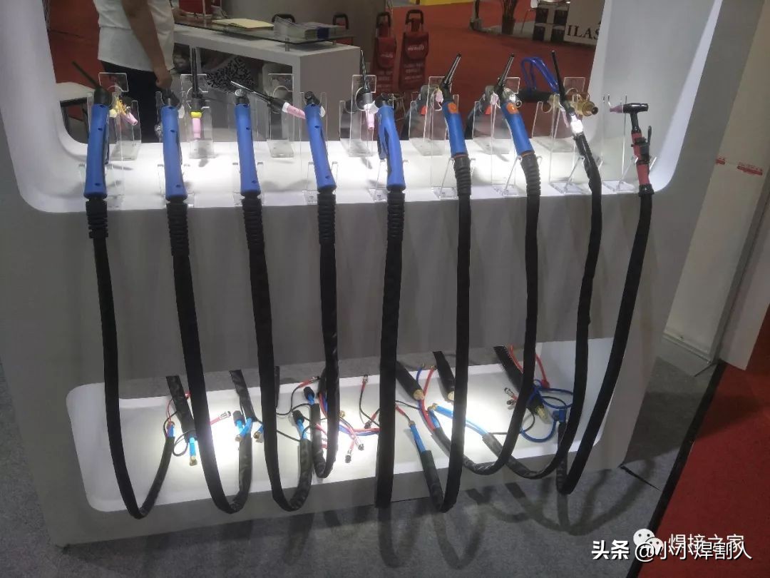 co2气保焊气孔怎么产生的,co2气体保护焊产生气孔的原因