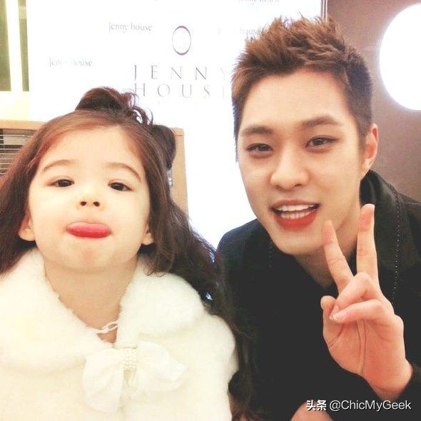 混血兄妹萌视频,美韩混血双胞胎网红