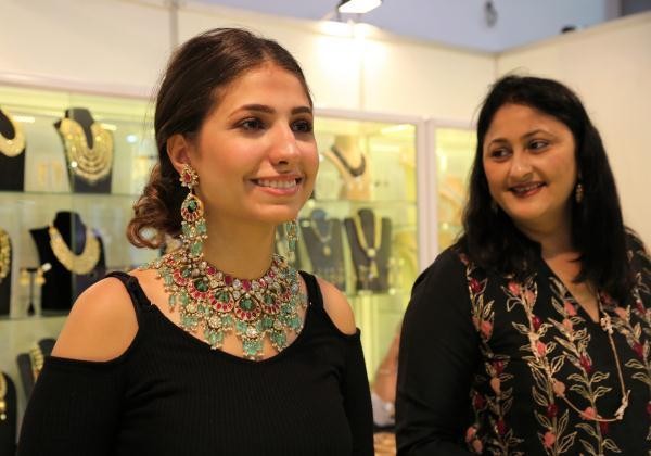 科威特人慷慨大方，首富财产更惊人，Gucci也来这里开高级珠宝店