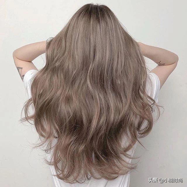 2023流行发色韩系,米色奶棕色的发色推荐