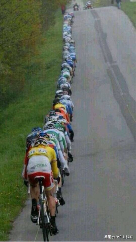 自行车比赛破风手视角,自行车比赛破风手和冲刺手哪个好