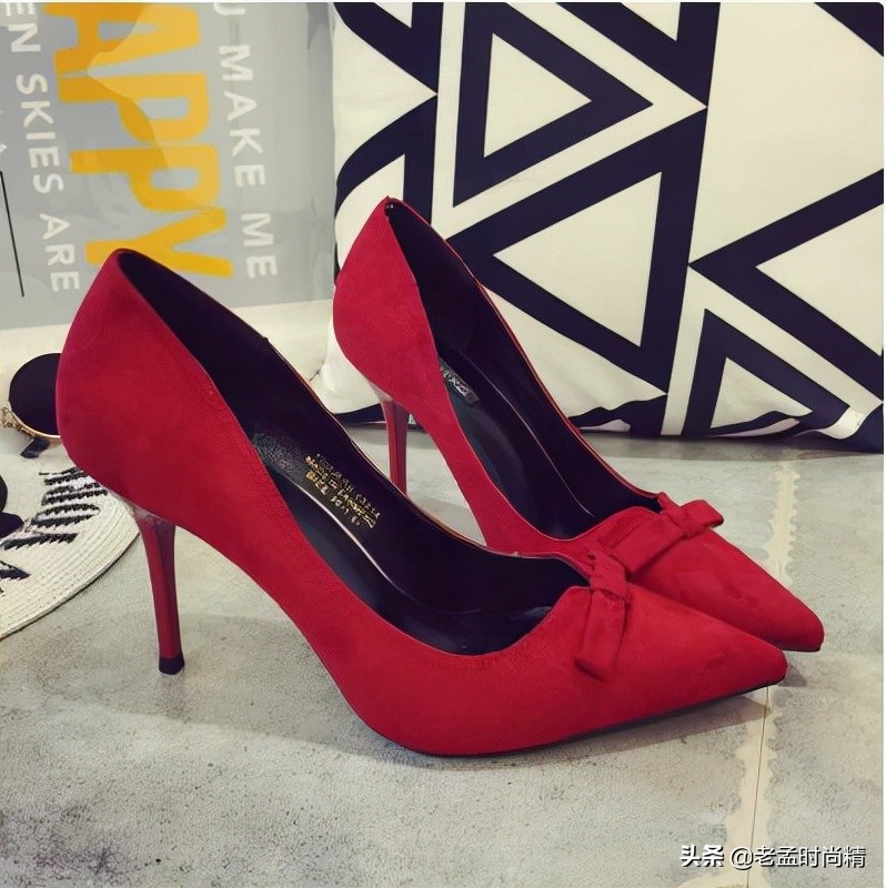 一字带优雅罗马高跟鞋,JIMMYCHOO蝴蝶结高跟鞋