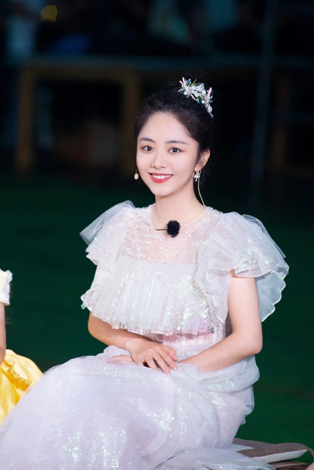 谭松韵是塌鼻子吗,谭松韵鼻子塌吗