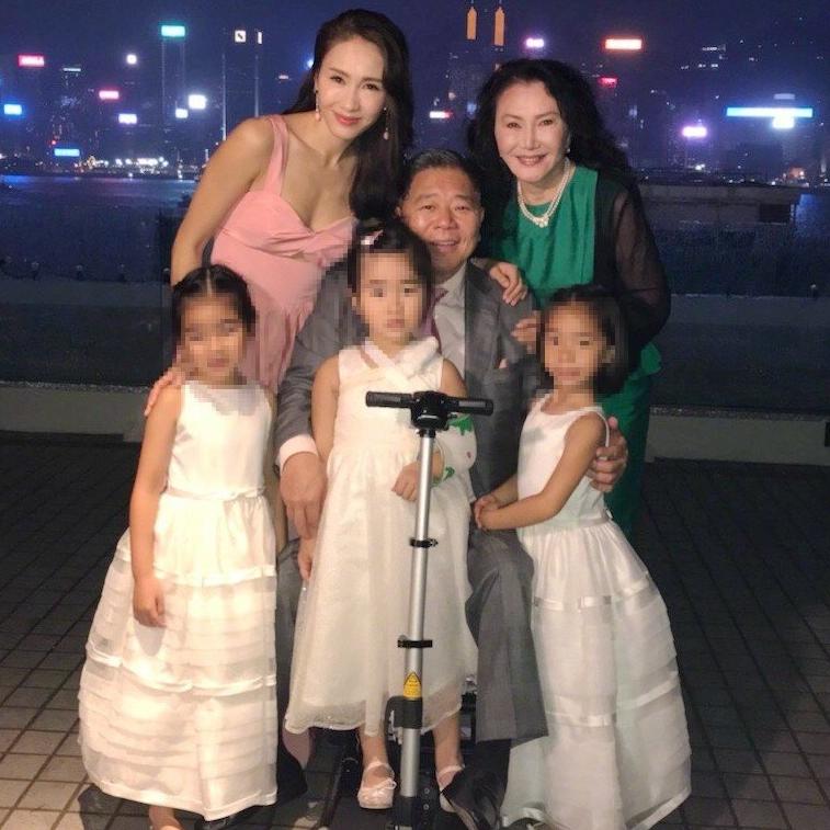 罗美薇是罗明珠吗,罗明珠葬礼罗美薇