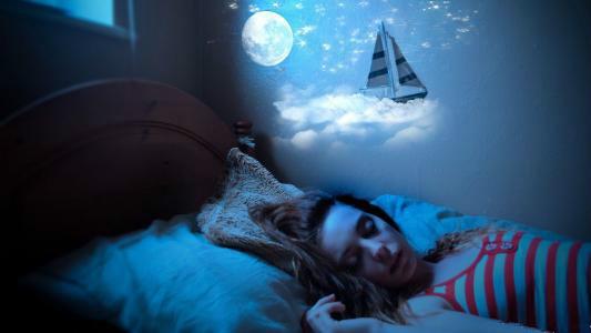 心理学如何解释梦话,为什么会做梦到底有没有必要解梦