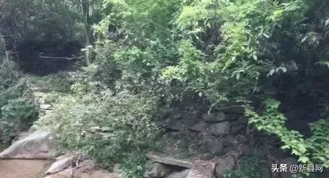 新县毛铺：奇险峻秀黑河谷