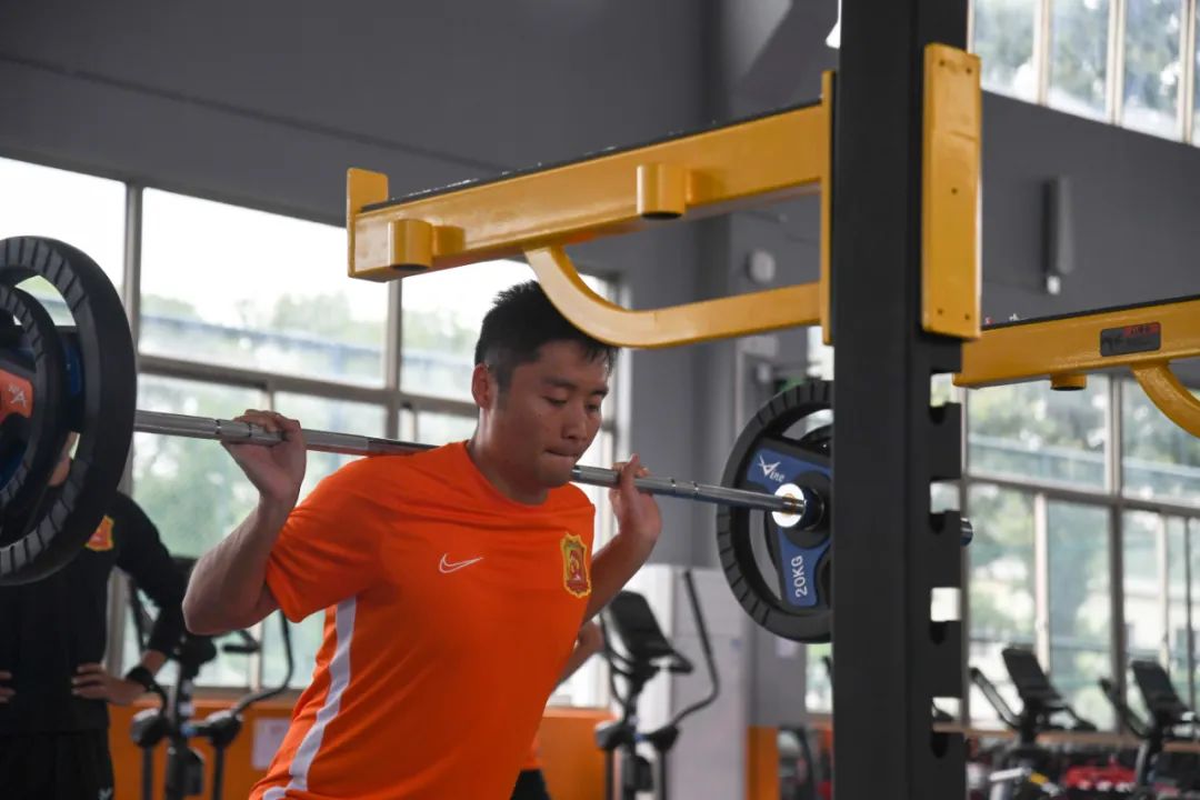 备战中的超强训练,备战健身健美