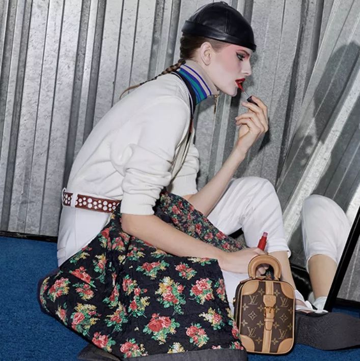 包包中的“黄金尺寸”,绝对是柜子中翻牌率最高的