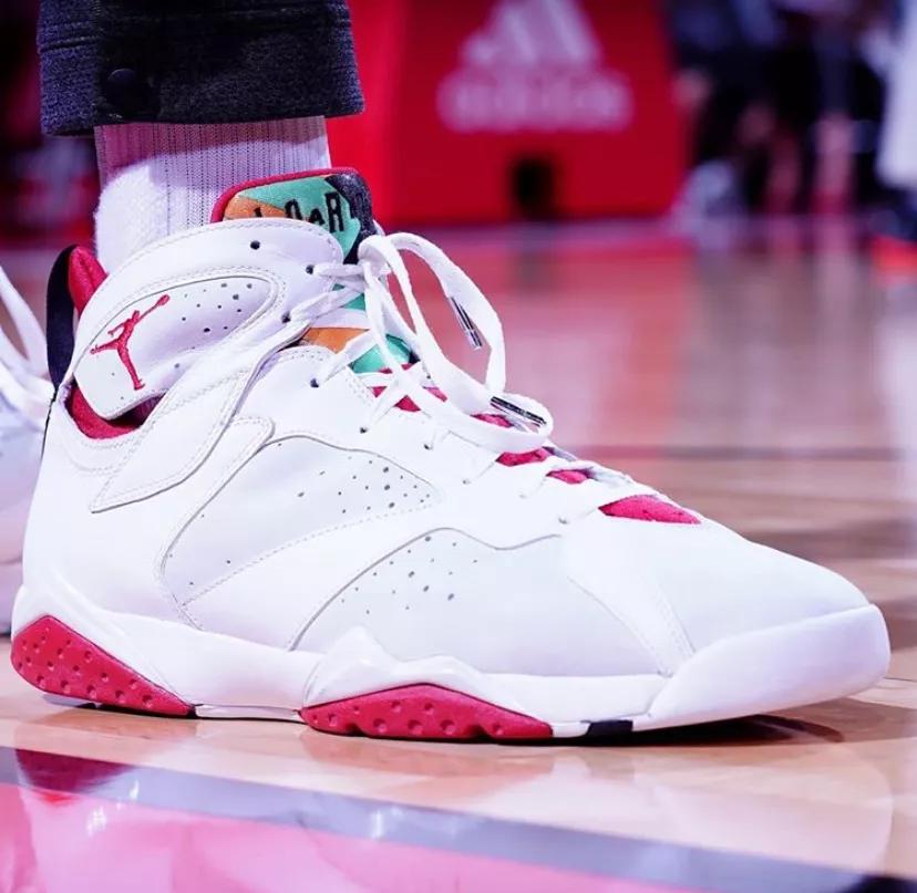 塔克谈最有意义的球鞋,pj塔克上脚最便宜的球鞋