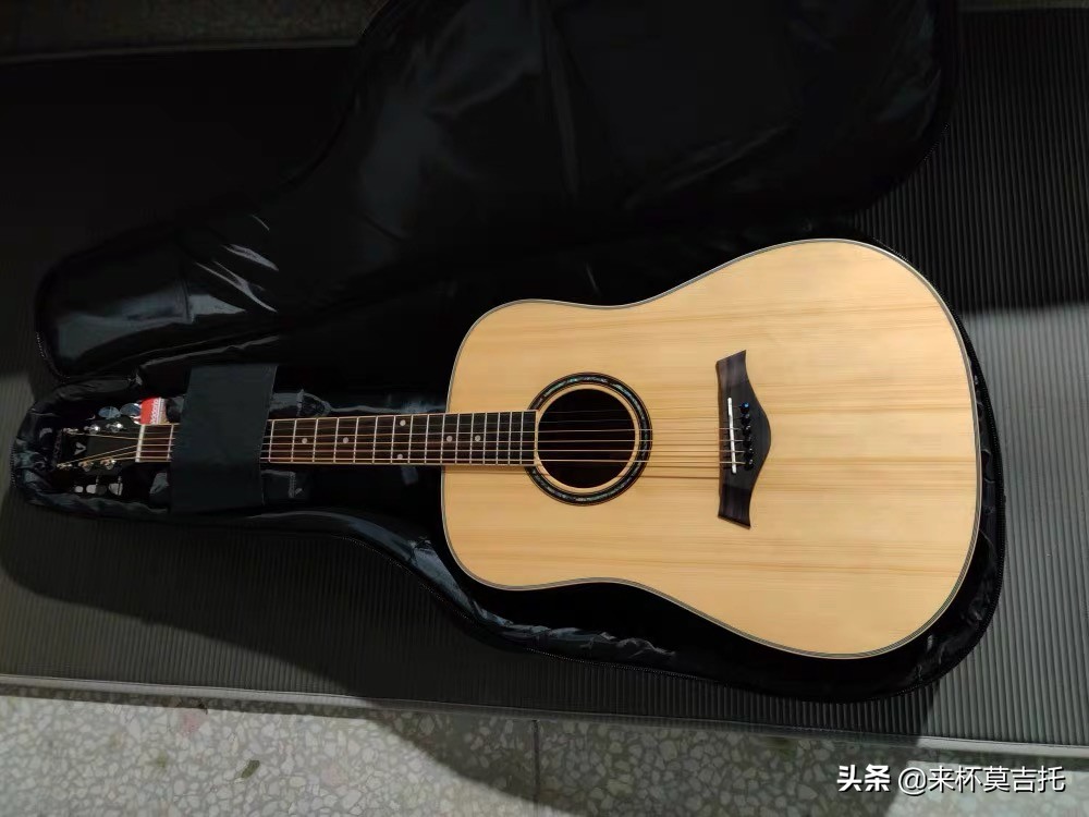 初学吉他如何找基础,新手学习吉他第一步应该干什么