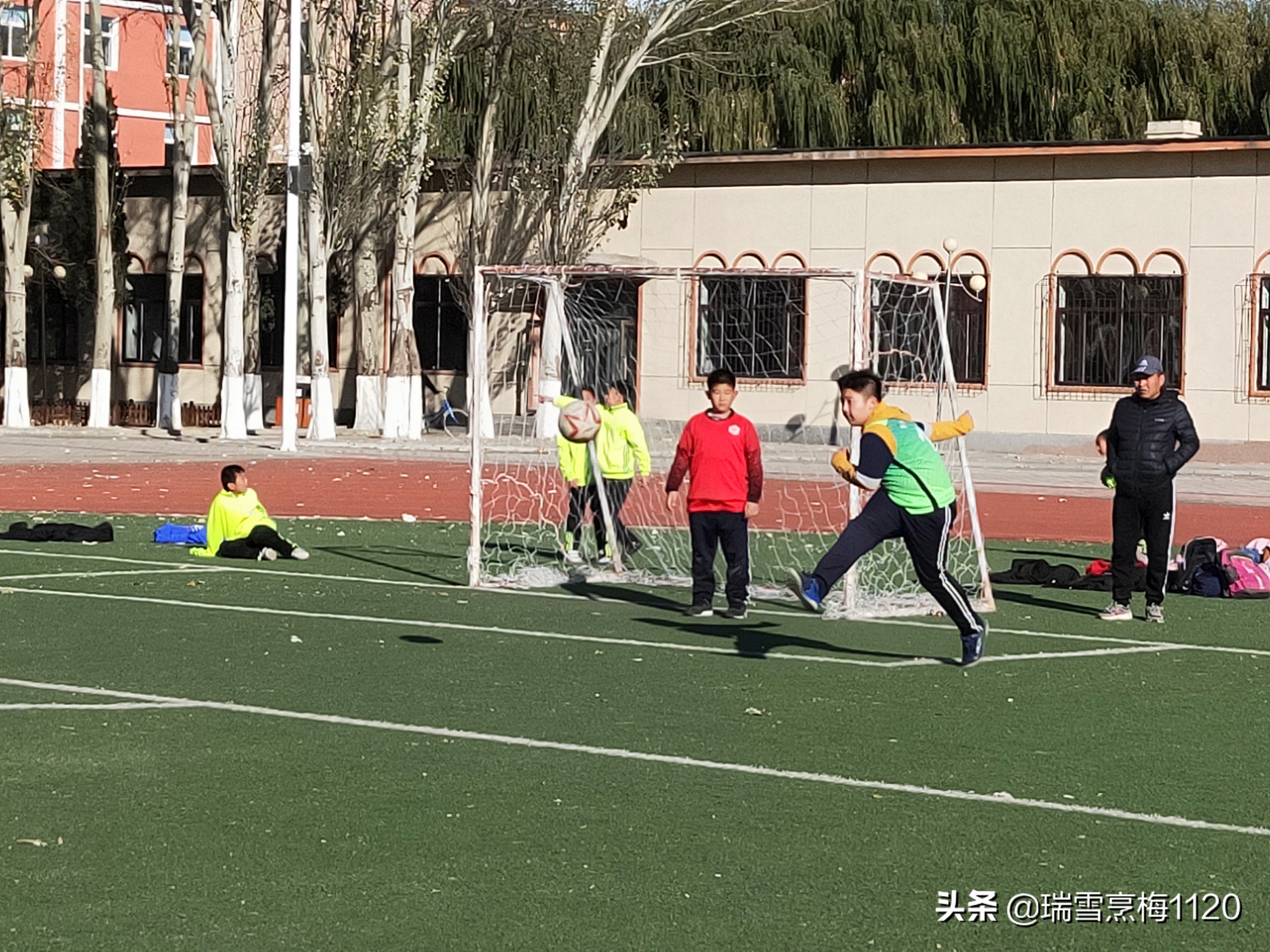 新城子街第一小学喜报,厉害杨浦足球小将斩获市运会冠军