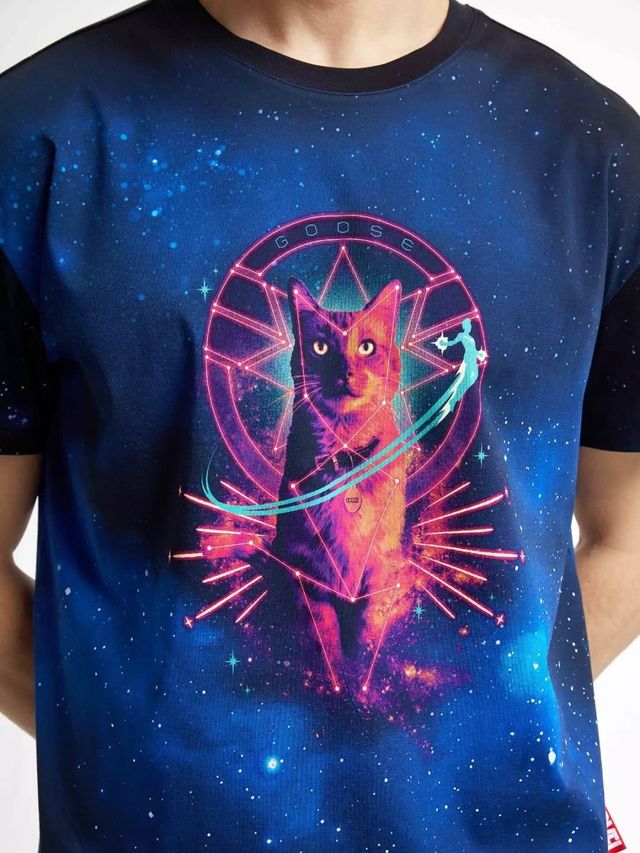 史上最有劲快闪店空降环球港！与漫威英雄合影、机械臂调酒，超酷