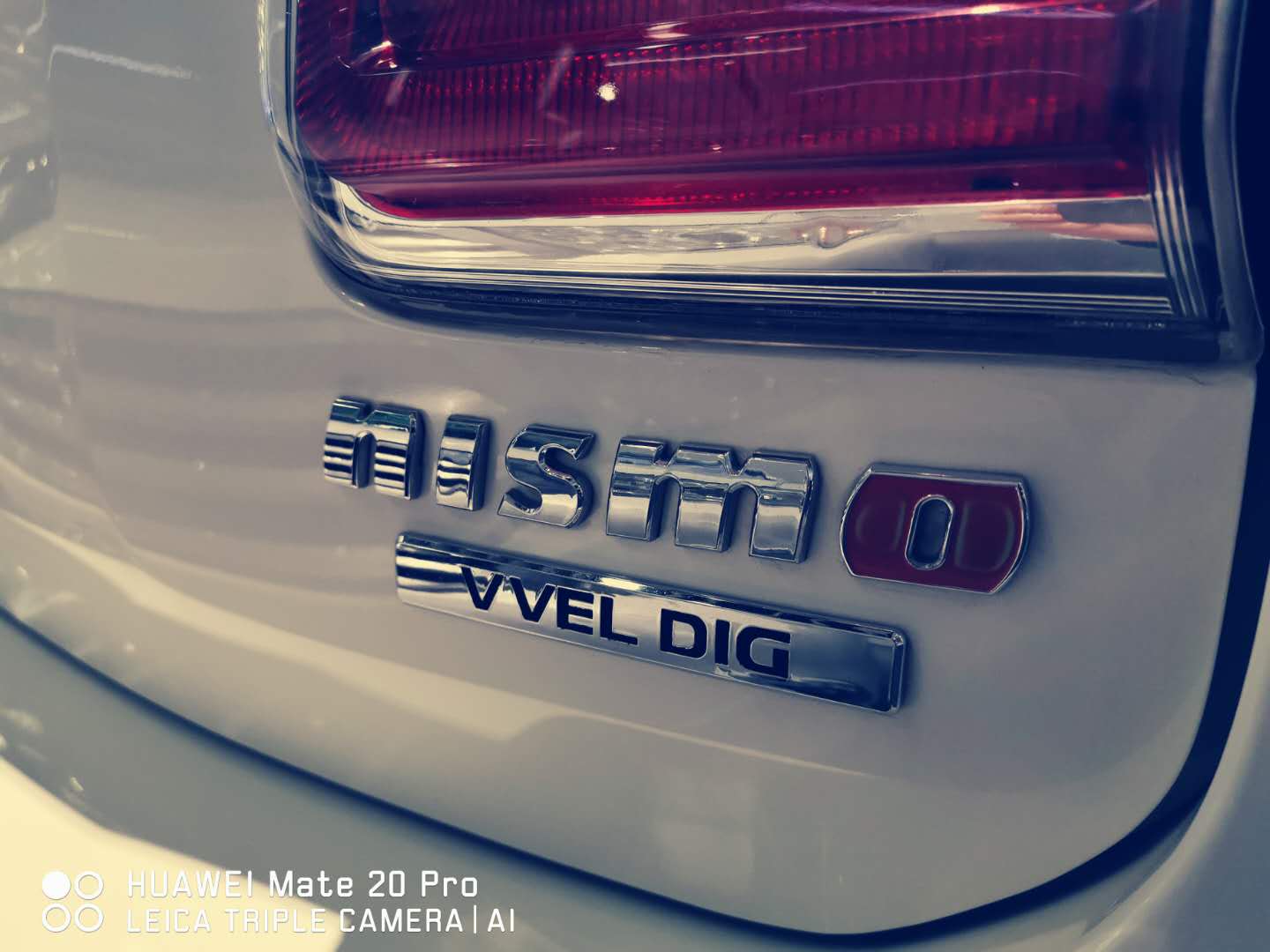 硬派途乐越野车改什么颜色好看,途乐4.0改装机械增压多少钱