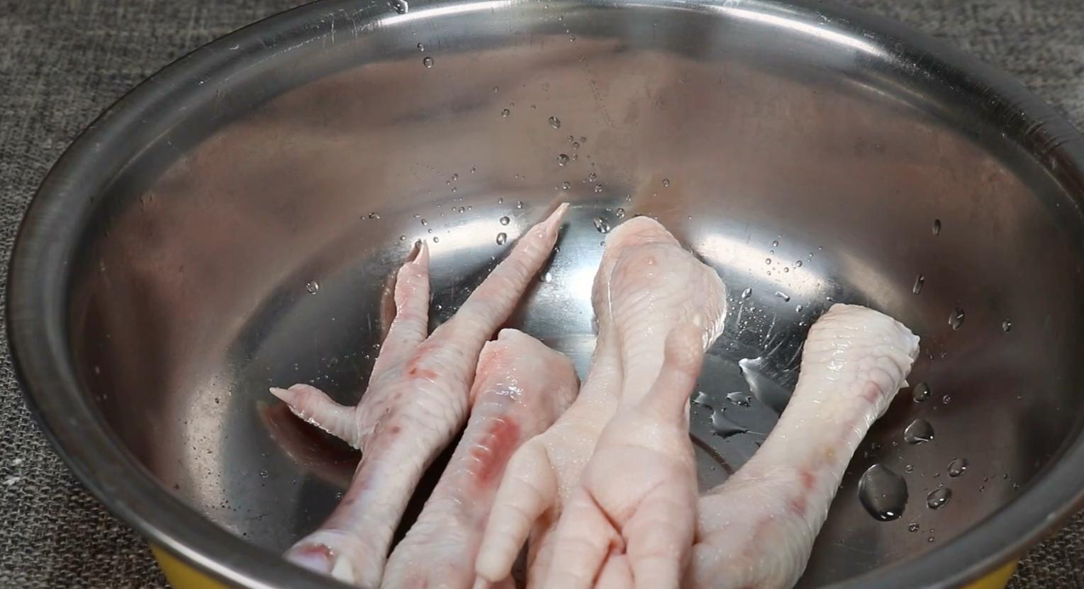 网红柠檬无骨鸡爪的配料,网红酸辣柠檬无骨鸡爪详细教程