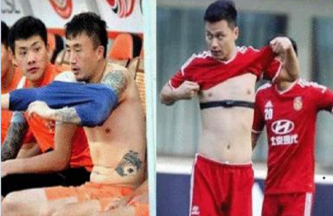 女足运动员脱衣庆祝,中国女足脱球衣庆祝