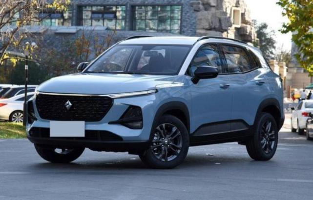 五菱宝骏rs3自动中配落地多少钱,五菱新款汽车上市时间及价格