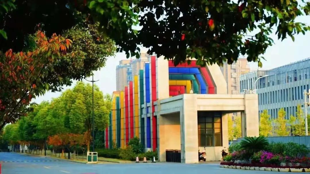 浙江传媒学院考研报考分析丨22级新传考研报考分析