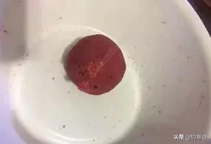 用拉丝粉蚯蚓拉饵的配制方法,老鬼鲜蚯蚓拉饵开饵教程