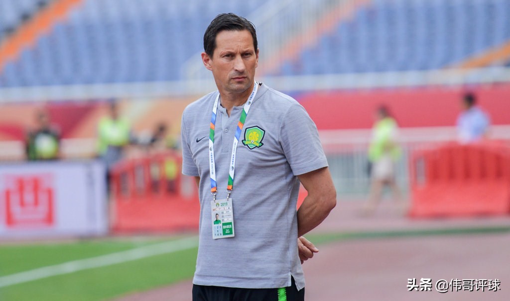 深度：鲁能淘汰国安，李霄鹏三招完胜施密特，换下格德斯堪称妙笔