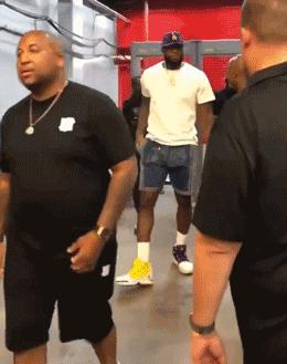 闲鱼上卖旧鞋,闲鱼上转卖的鞋子是正品吗