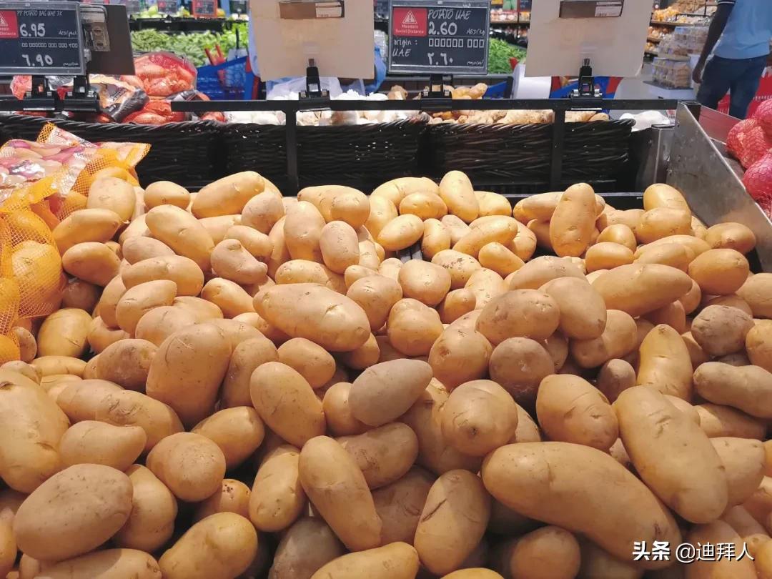 迪拜的物价多少钱一平方,迪拜顶级商场购物实拍