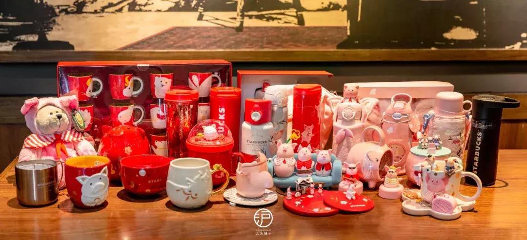 星巴克猪猪杯到哪预订,星巴克最新限定杯
