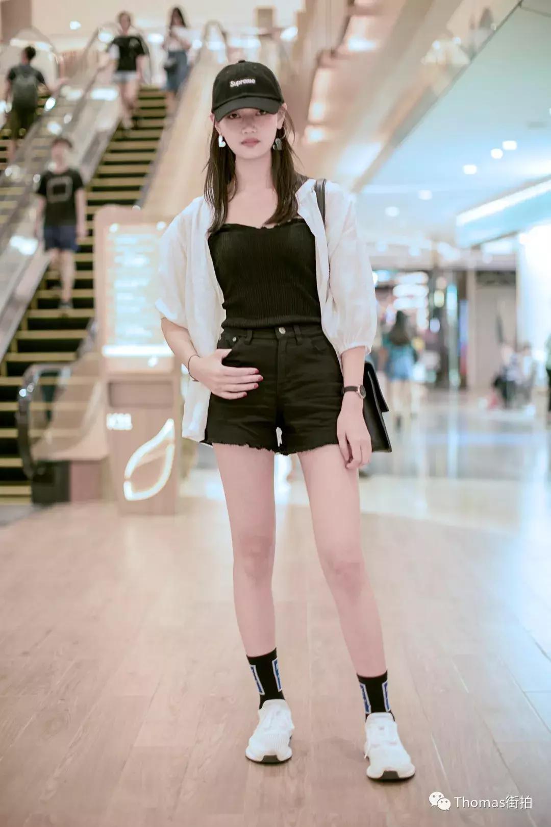 戴帽子适合什么帽子,戴帽子应该选择什么发型