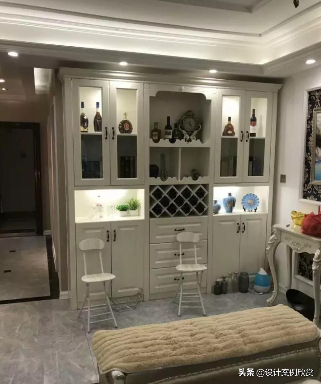 现代简约餐厅客厅隔断酒柜1.2米,餐厅酒柜设计实景图