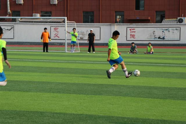 东至大渡口中学一一七秩赓传薪火.球赛献礼中华