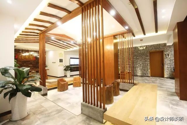 这个40岁大叔为钓鱼租下一座岛，改造破屋成海景房！