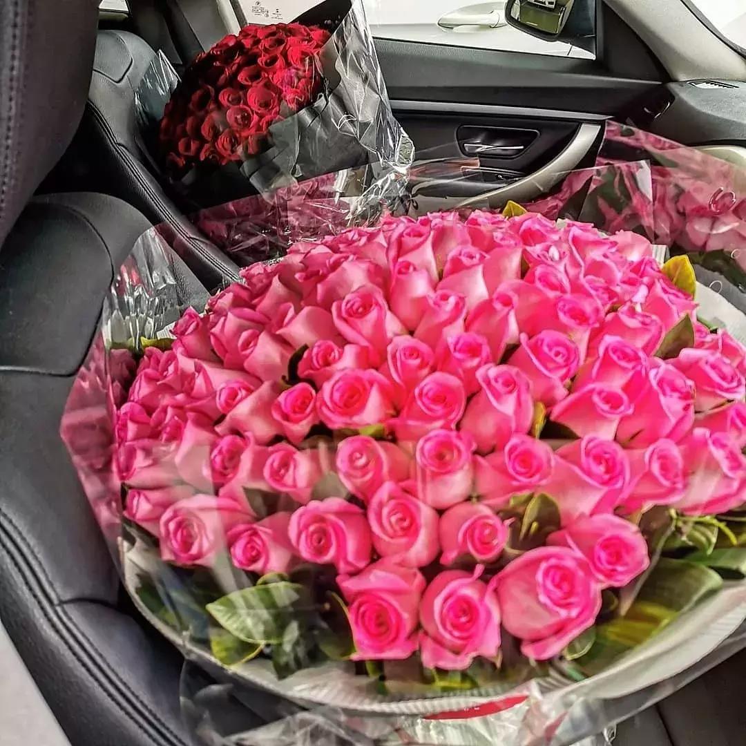 TVB“细龙太”28岁生日收三种玫瑰惊喜发文：雷珍妮被宠坏了