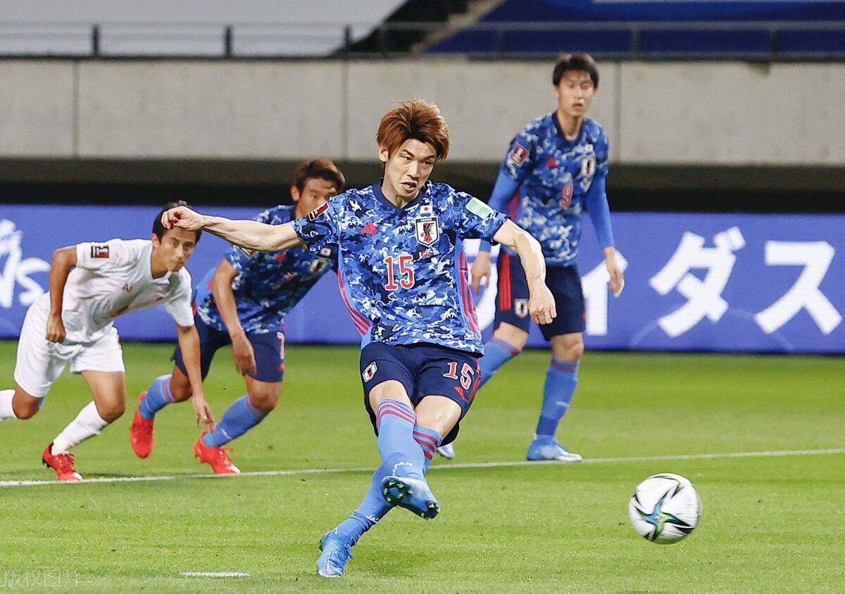 日本网友称中国比韩国更难踢，越南国脚说可以从中国男足身上拿分