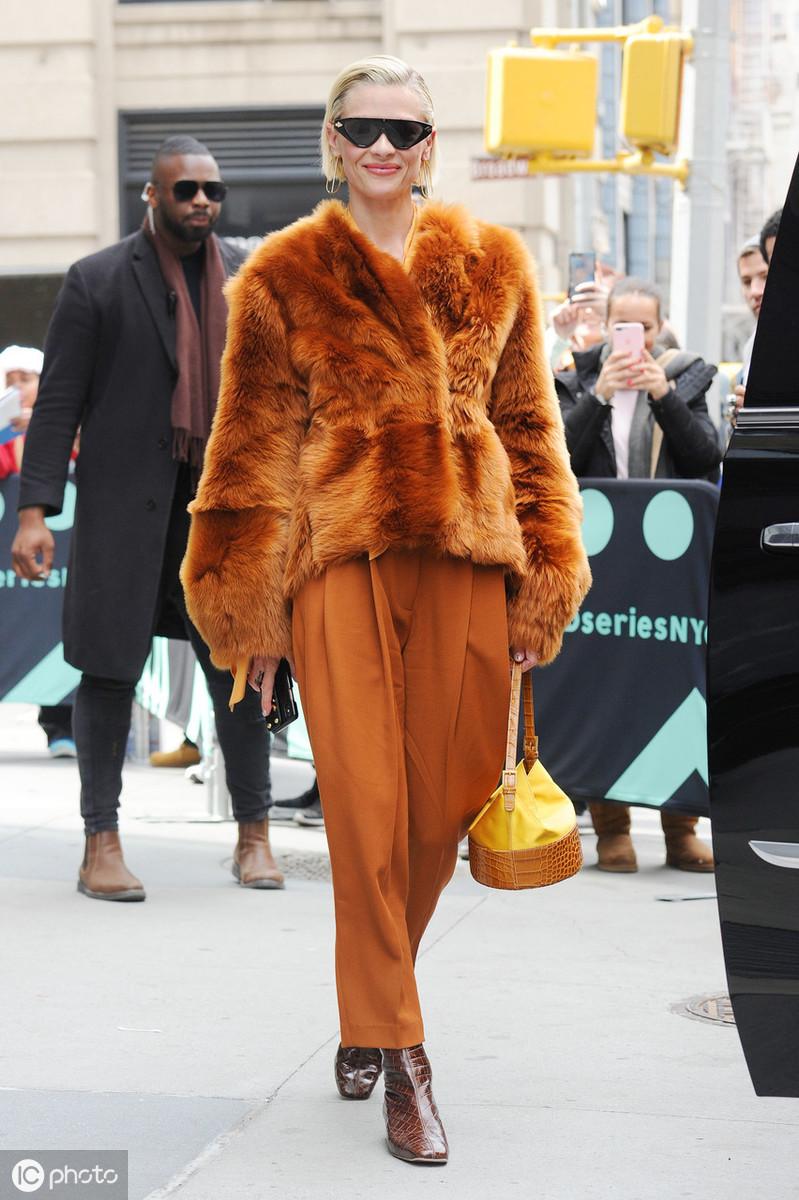 皮草怎么穿不富态,皮草怎么穿不显臃肿