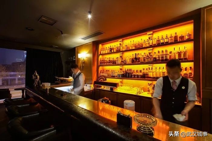 春节喝酒请收下这份饮酒指南,请收好这份假期必玩游戏清单