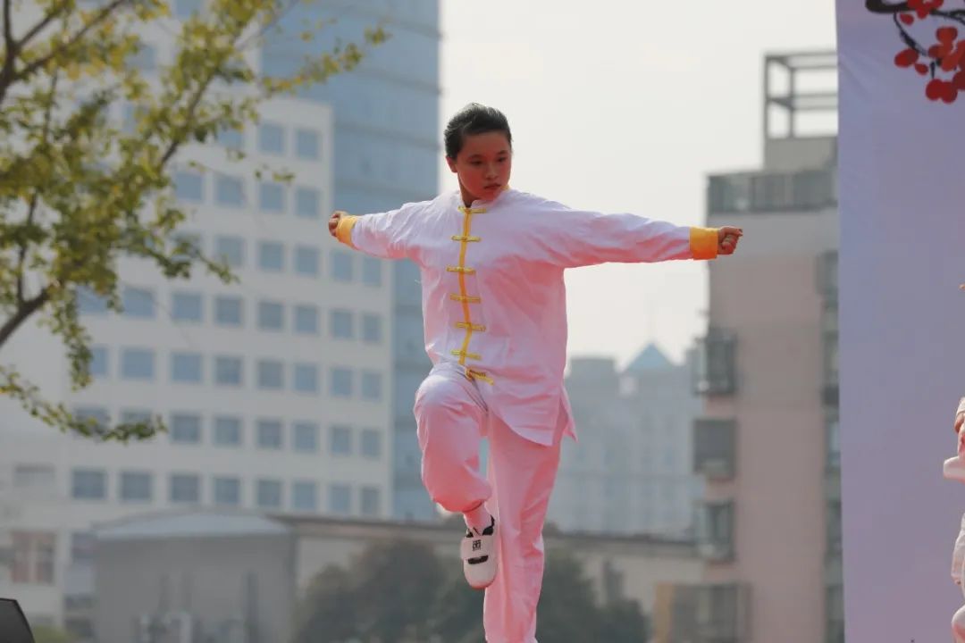 溧阳燕山中学照片,看溧阳风景